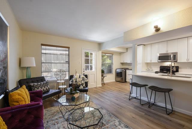 841 E Oltorf St, Austin, TX 78704