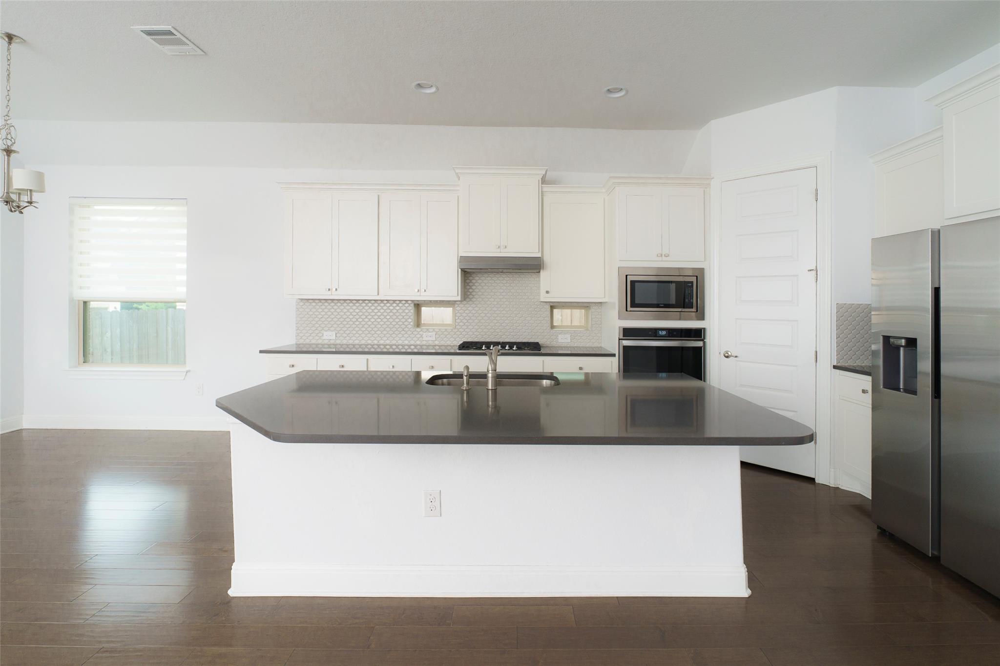 3810 Brushy Creek Rd # 60, Cedar Park, TX 78613