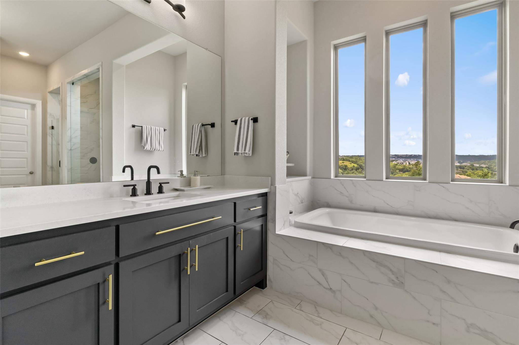 2220 Normandy Vw, Leander, TX 78641