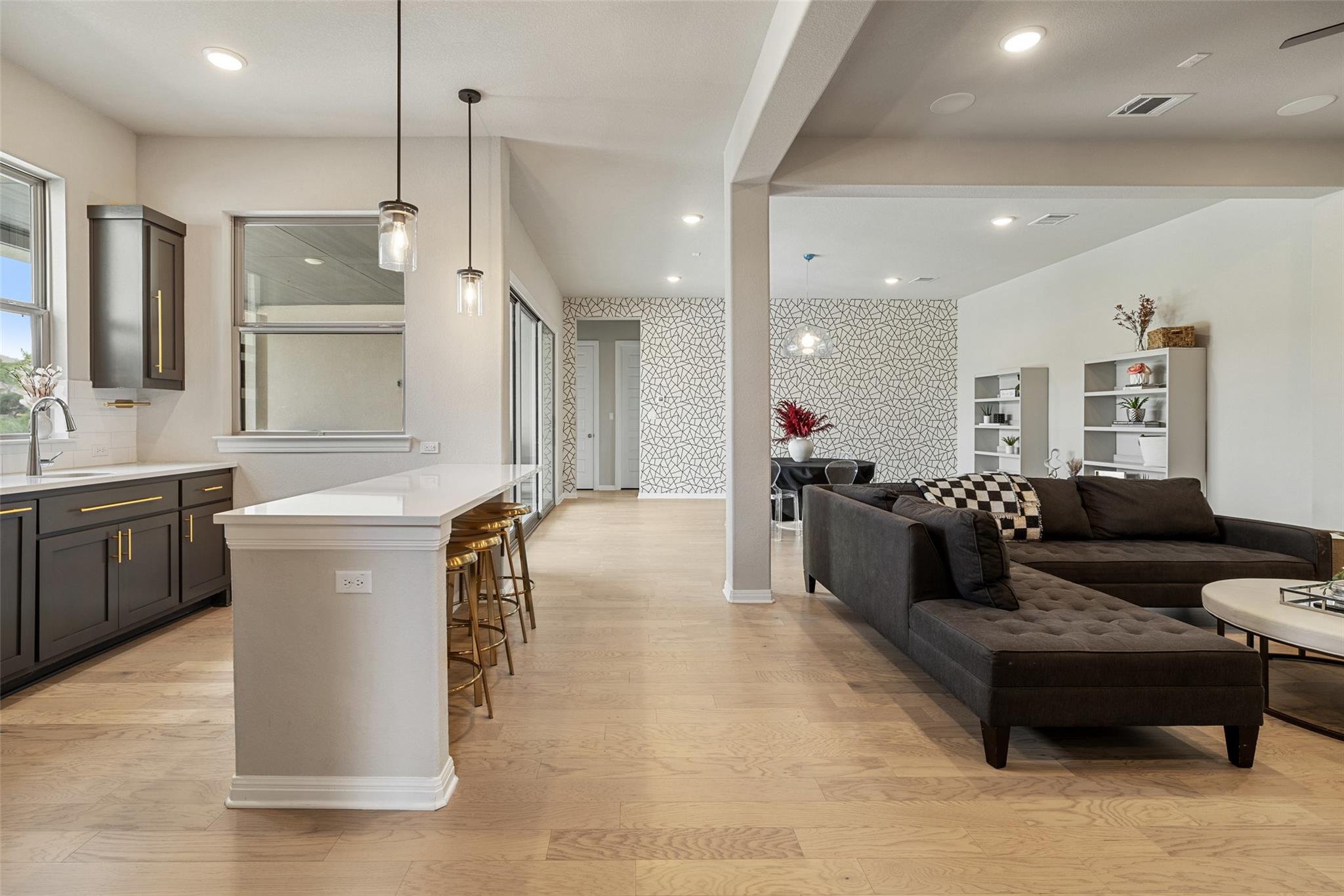 2220 Normandy Vw, Leander, TX 78641