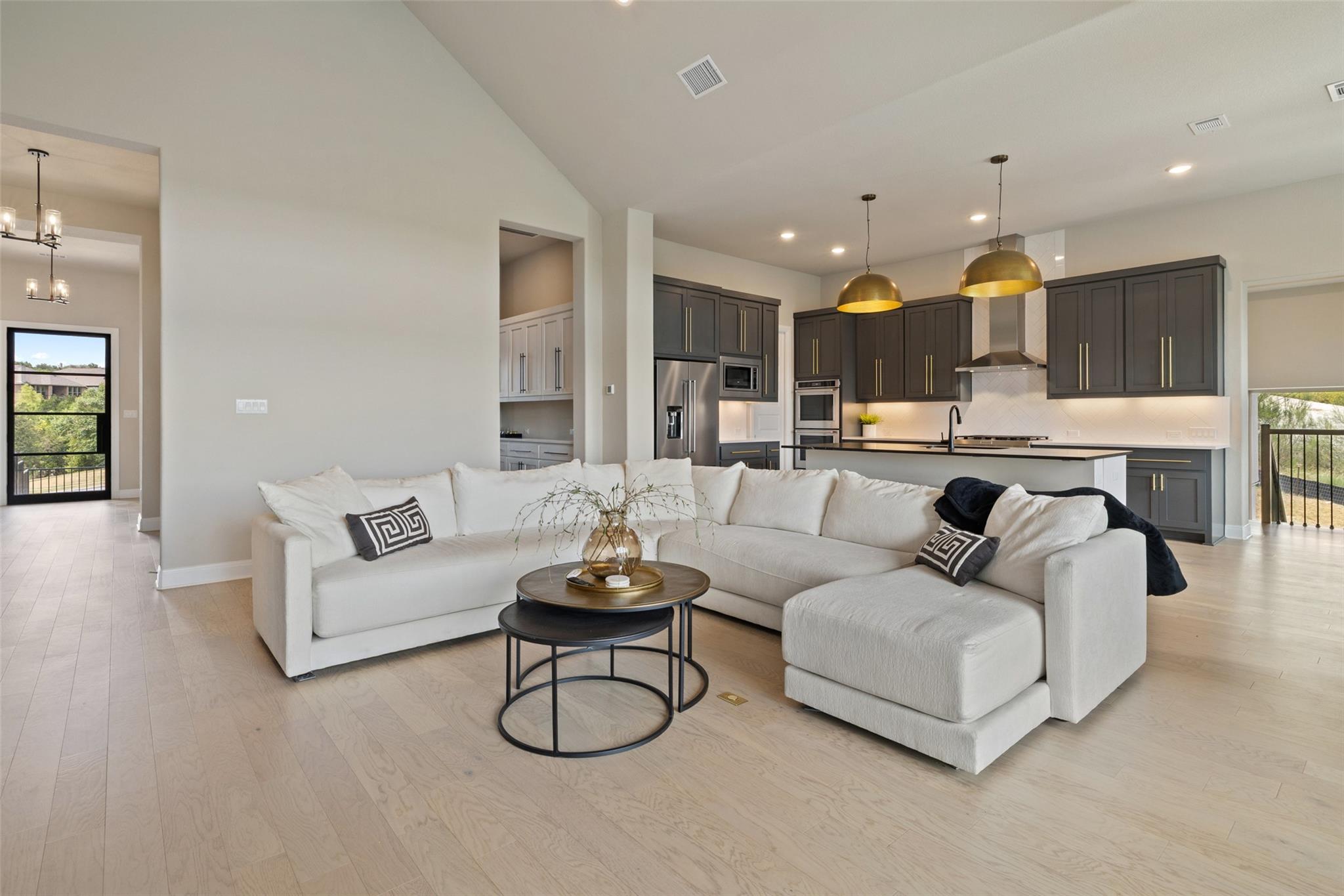 2220 Normandy Vw, Leander, TX 78641