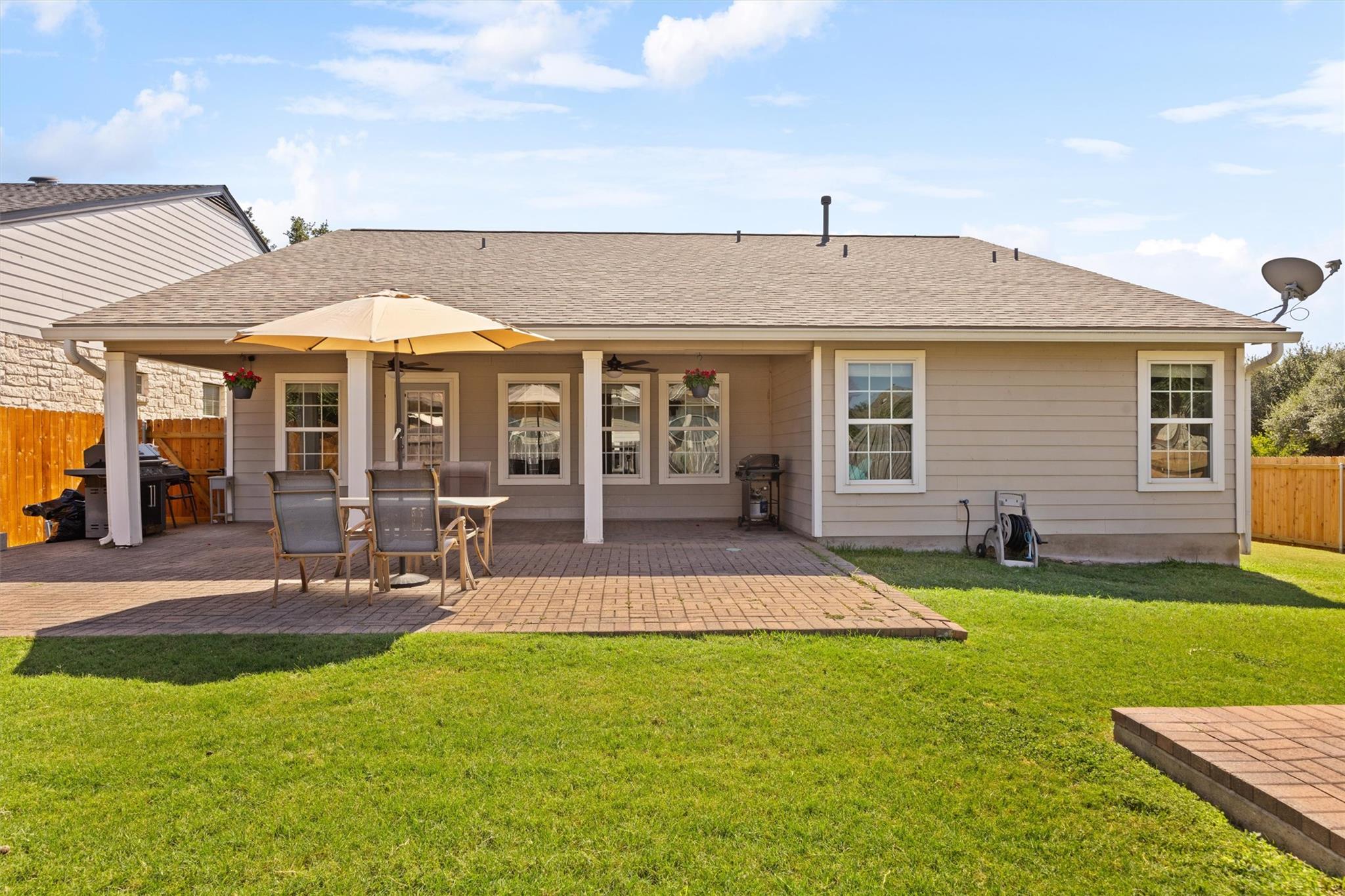 880 Bottle Brush Dr, Kyle, TX 78640