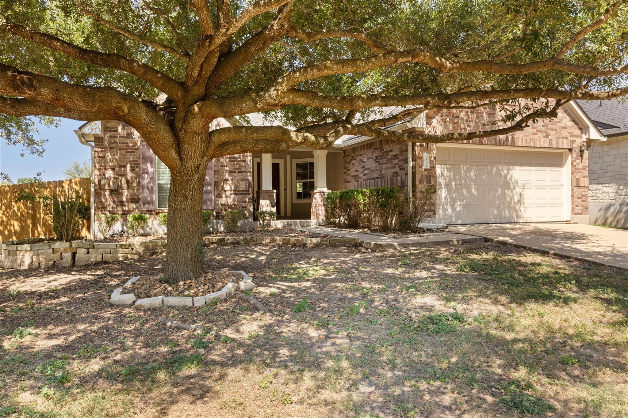 880 Bottle Brush Dr, Kyle, TX 78640