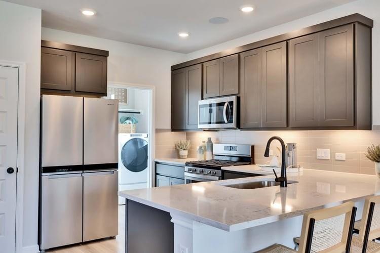 2231 Oscar Eli Pl, Round Rock, TX 78665