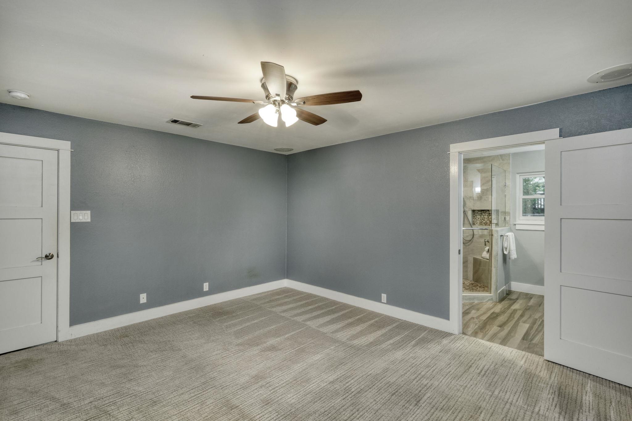 6705 Manzanita St, Austin, TX 78759