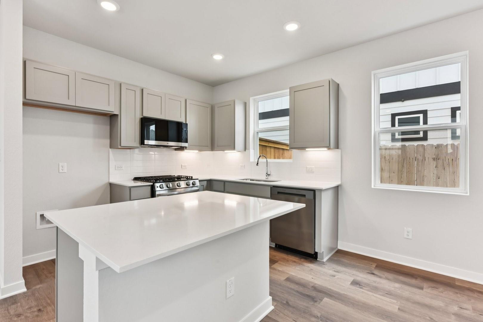 2223 Oscar Eli Way, Round Rock, TX 78665