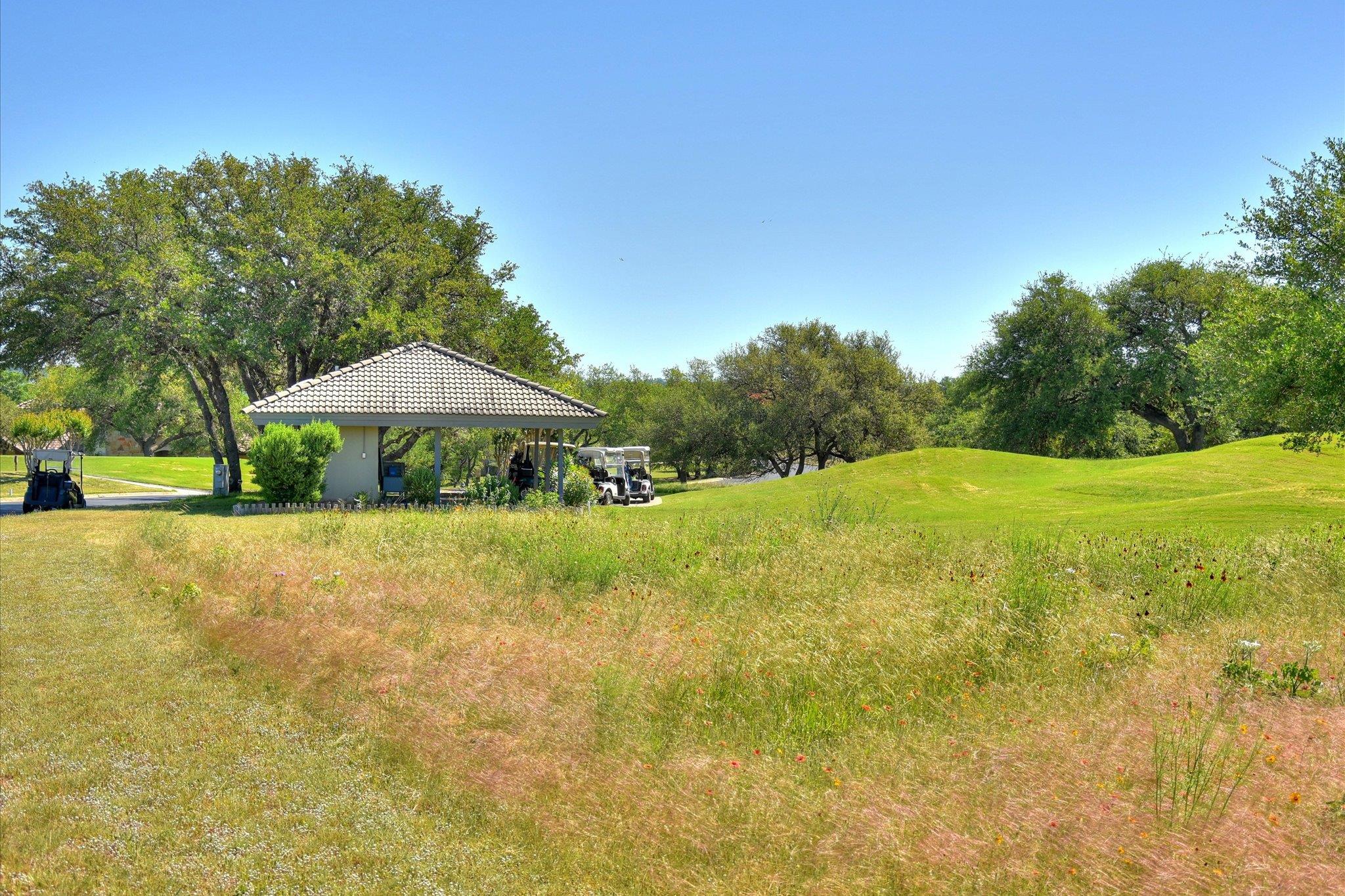 26308 Masters Pkwy, Spicewood, TX 78669