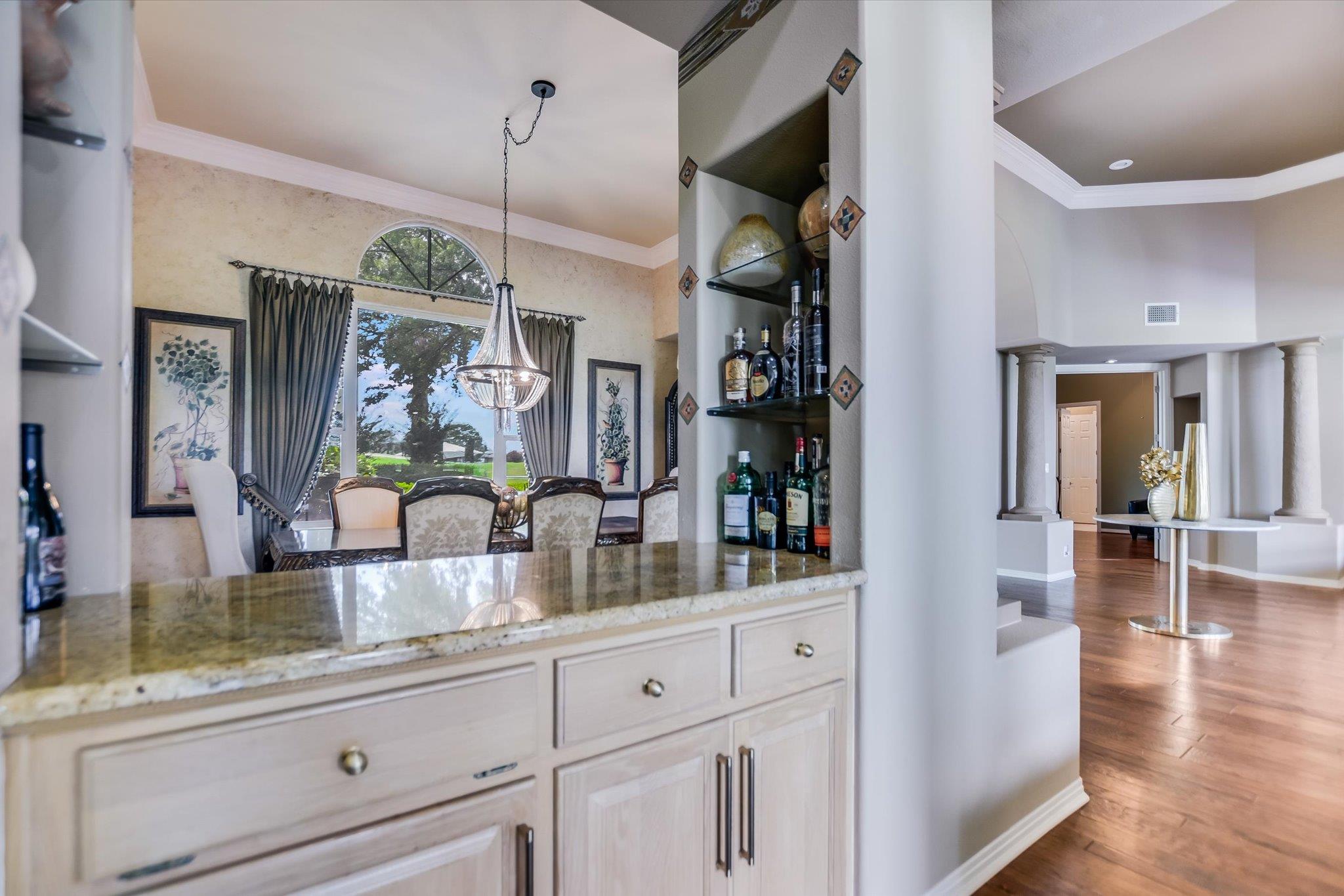 26308 Masters Pkwy, Spicewood, TX 78669