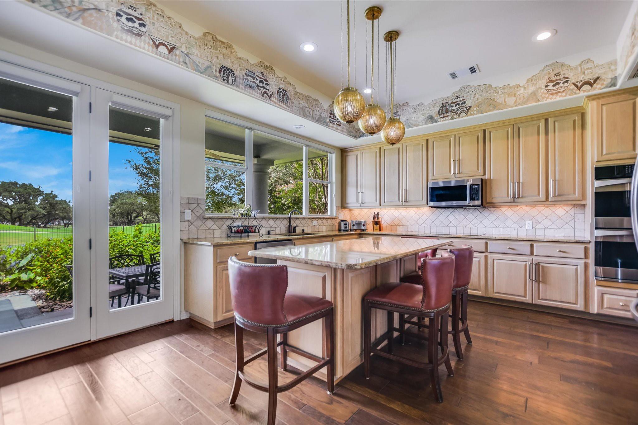 26308 Masters Pkwy, Spicewood, TX 78669