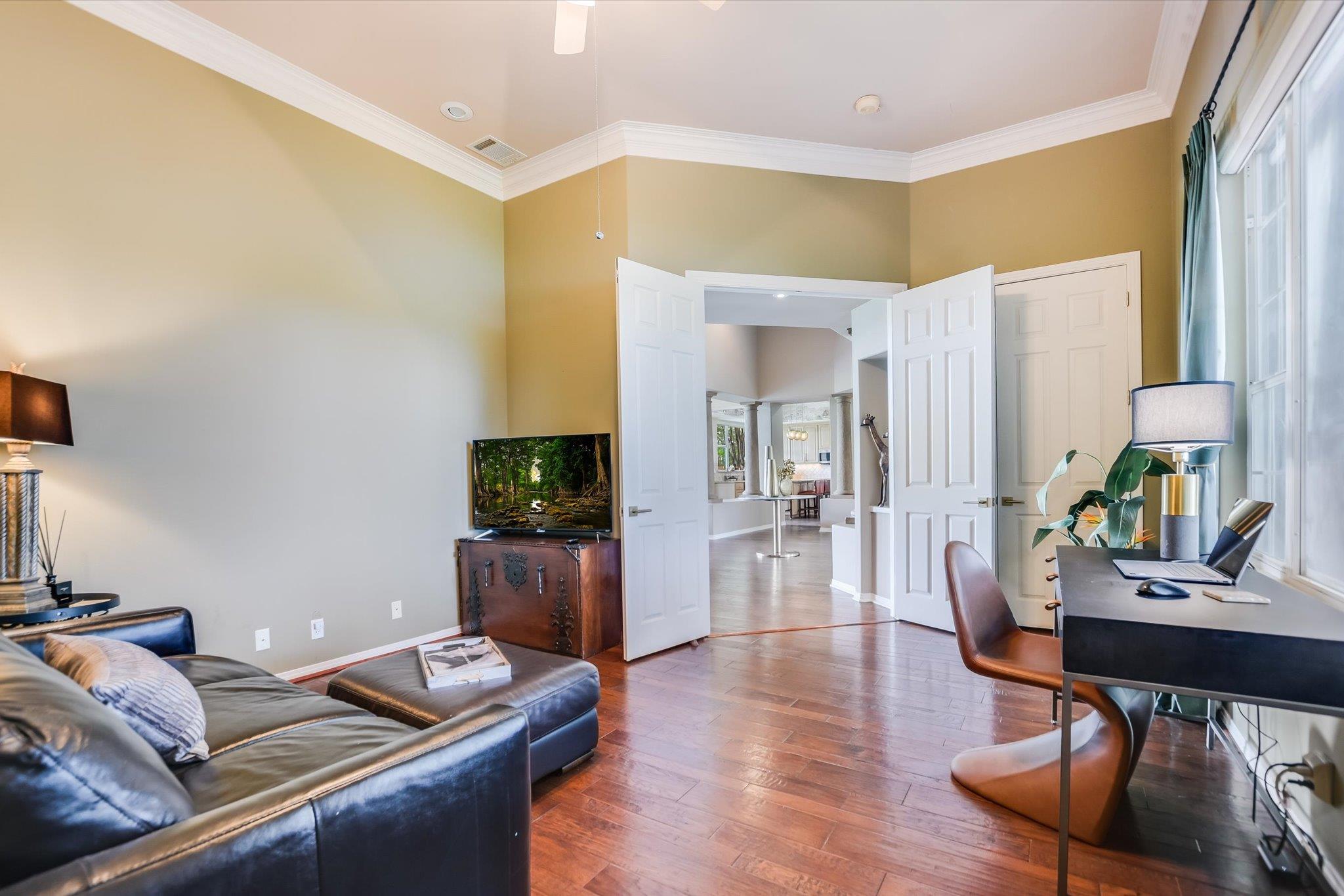 26308 Masters Pkwy, Spicewood, TX 78669