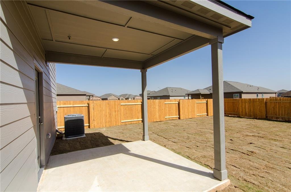 100 Constitution St, Liberty Hill, TX 78642