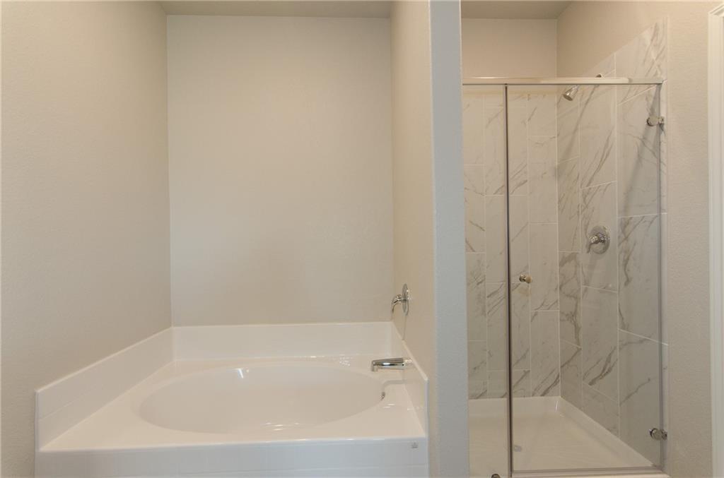 100 Constitution St, Liberty Hill, TX 78642