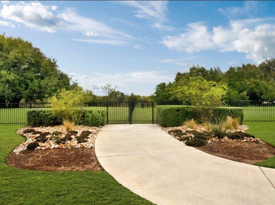 100 Constitution St, Liberty Hill, TX 78642