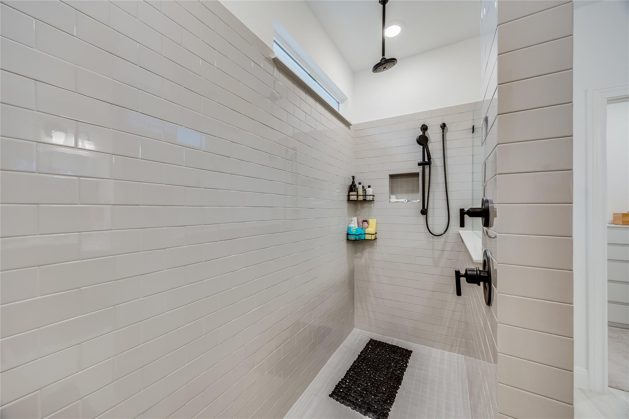 331 Kitty Hawk Rd, Georgetown, TX 78633