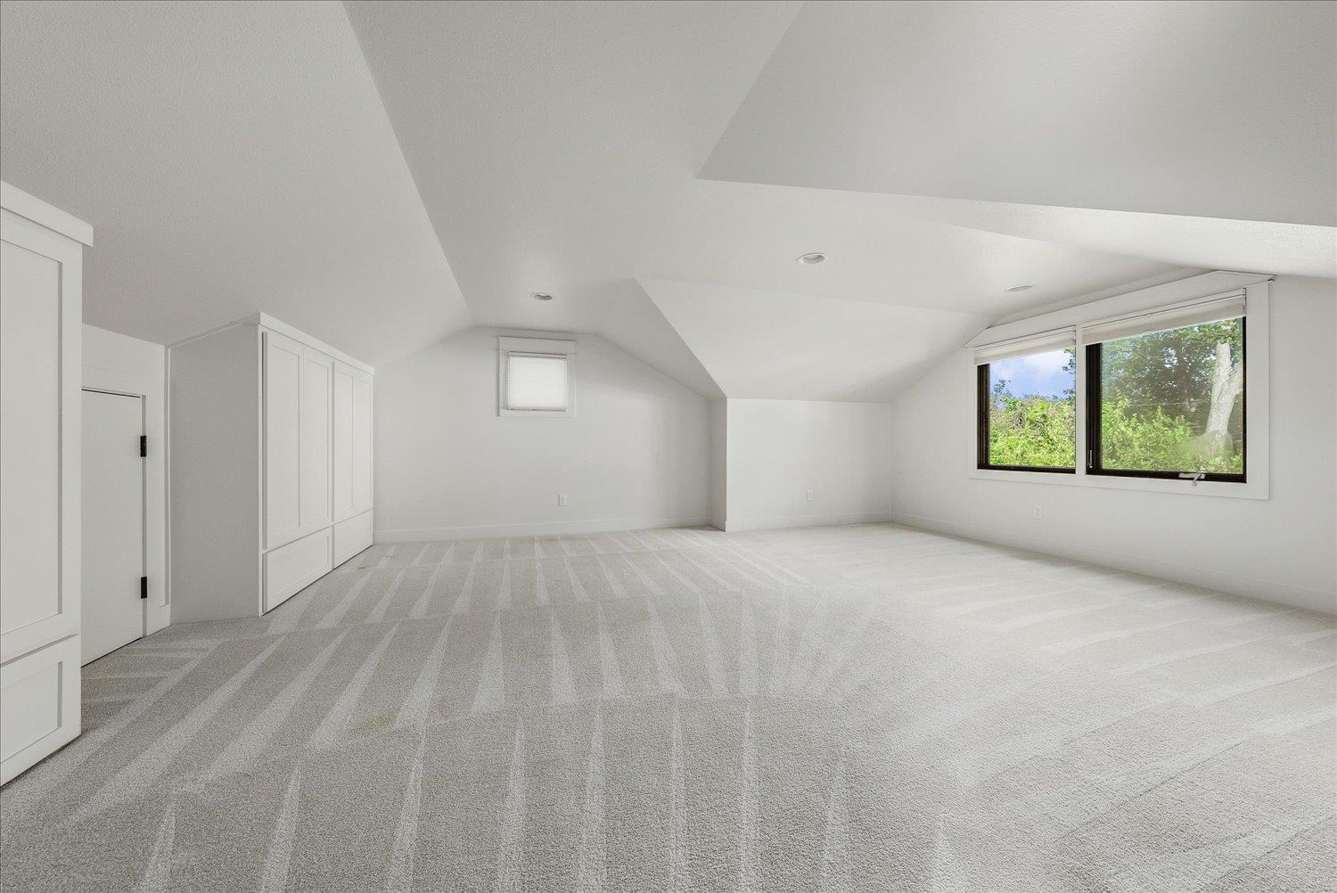 2606 W 49th St, Austin, TX 78731