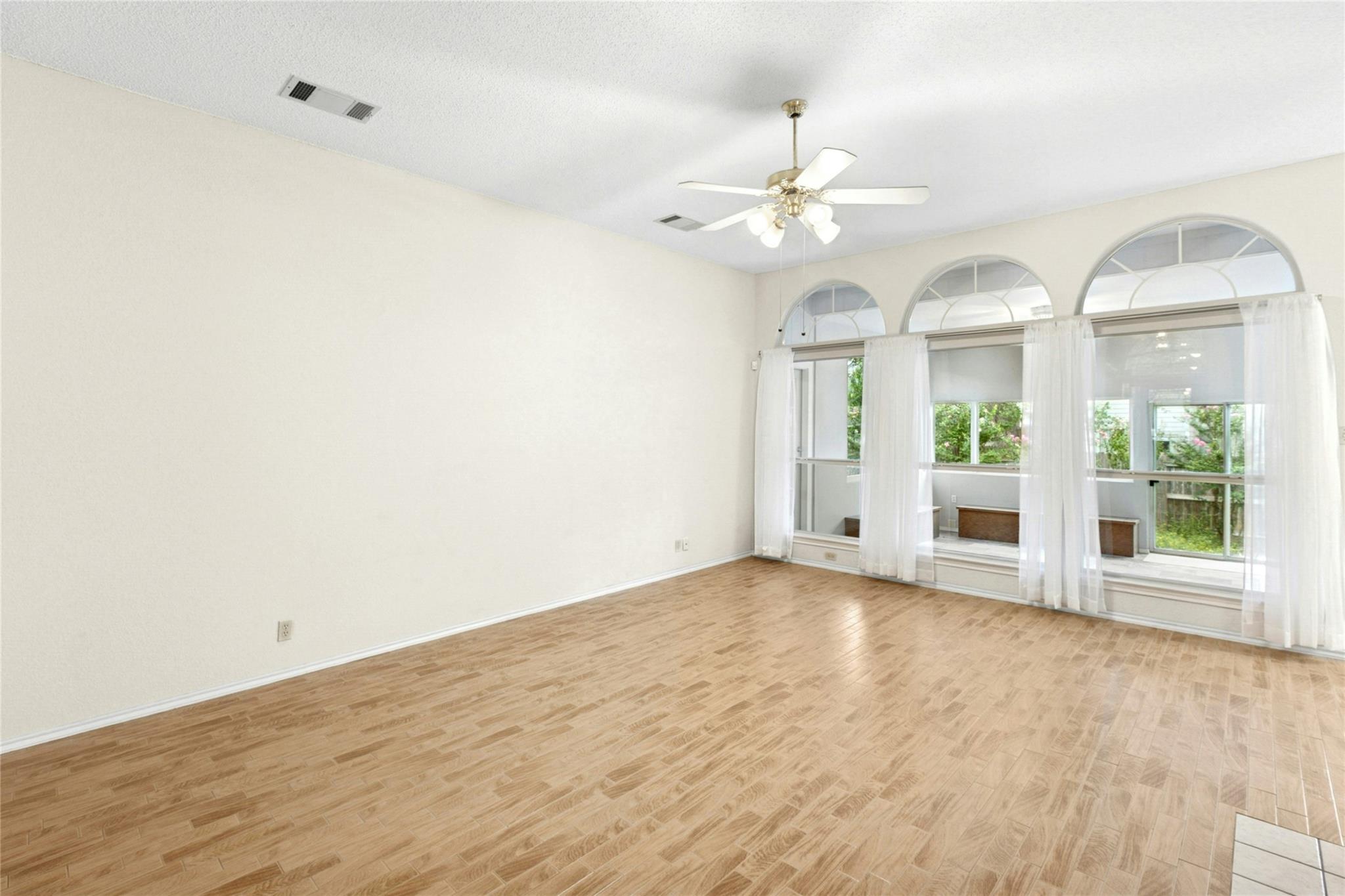 1212 Dove Cir, Cedar Park, TX 78613