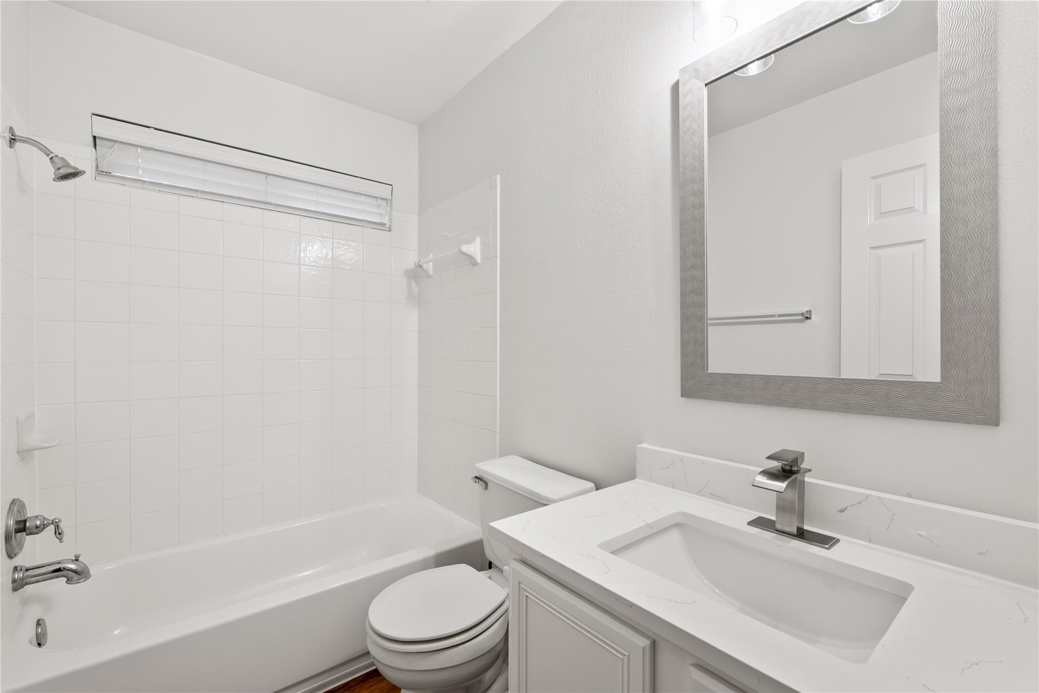 237 Baldwin St, Hutto, TX 78634