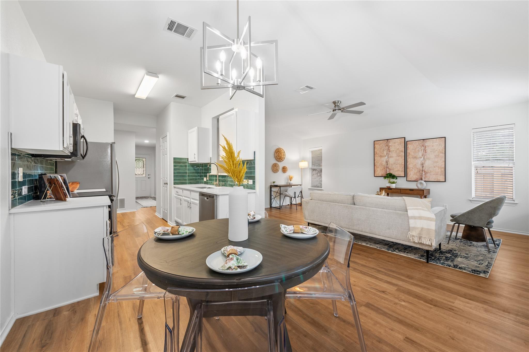 237 Baldwin St, Hutto, TX 78634