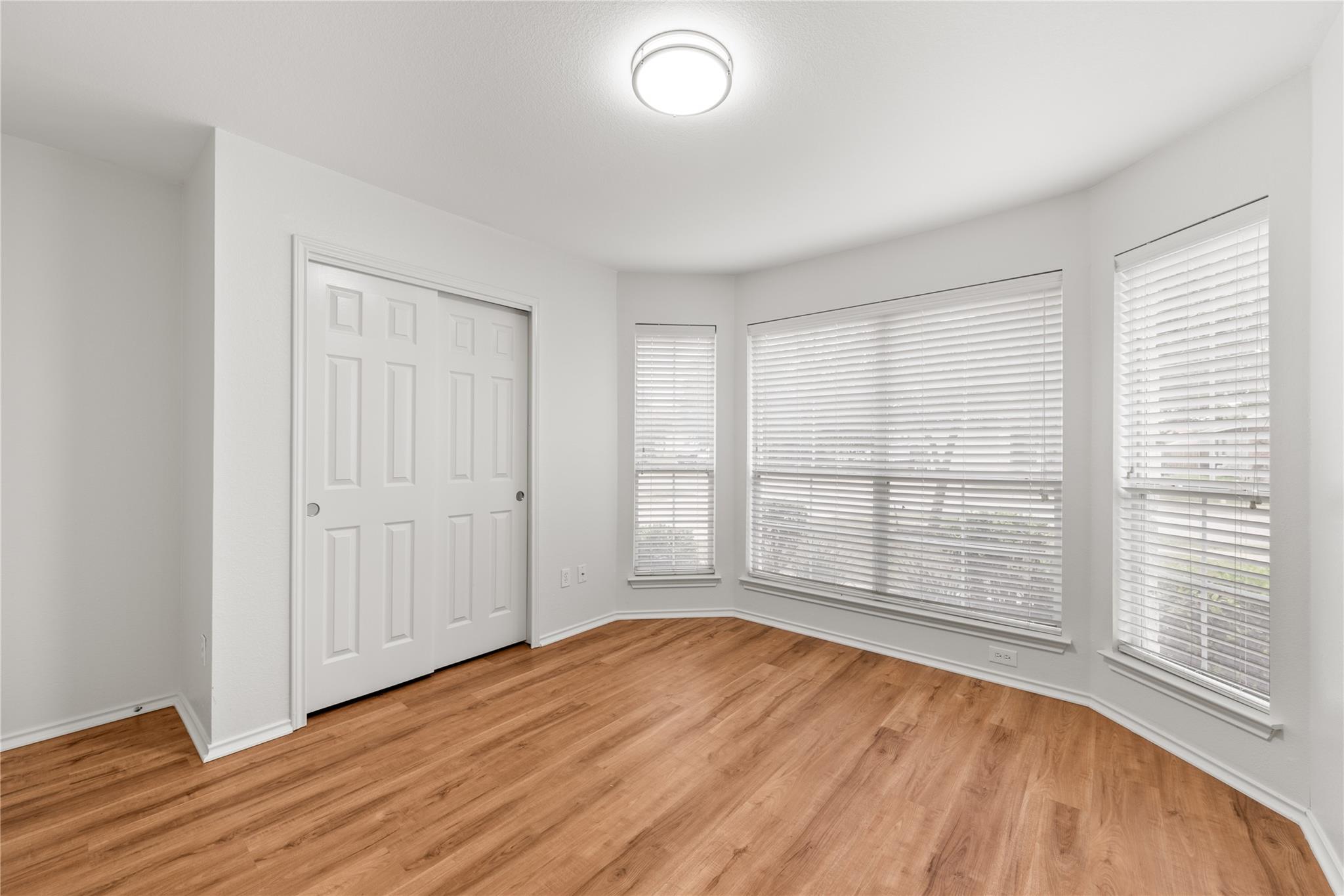 237 Baldwin St, Hutto, TX 78634