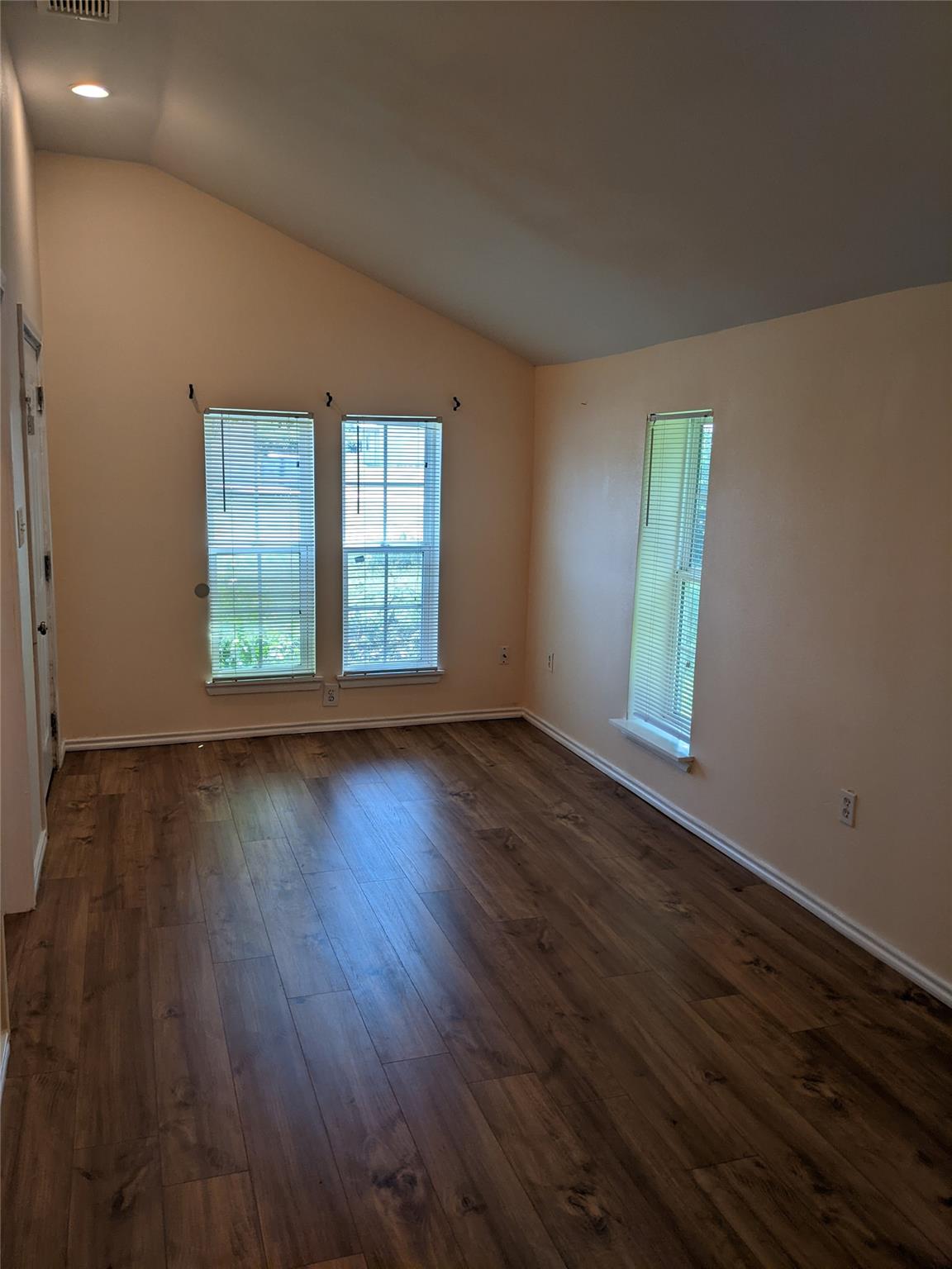502 Toliver St, Bastrop, TX 78602