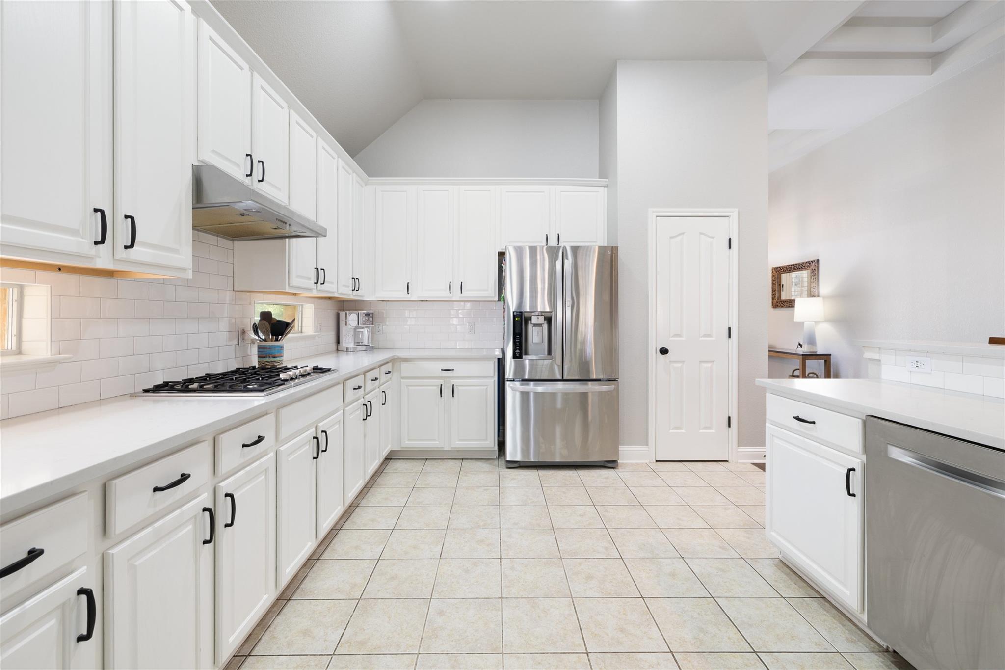 10408 Hansa Dr, Austin, TX 78739