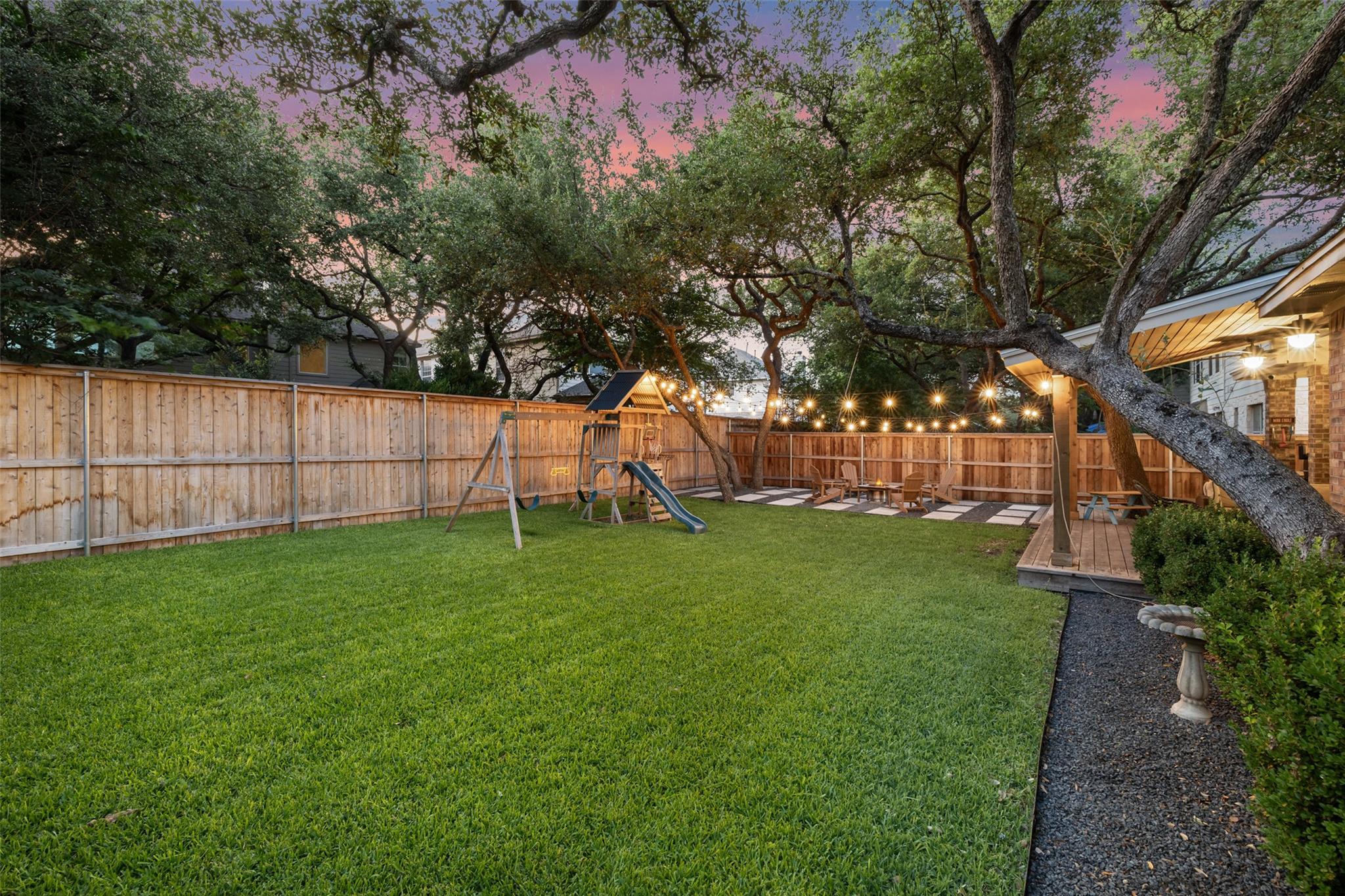 10408 Hansa Dr, Austin, TX 78739