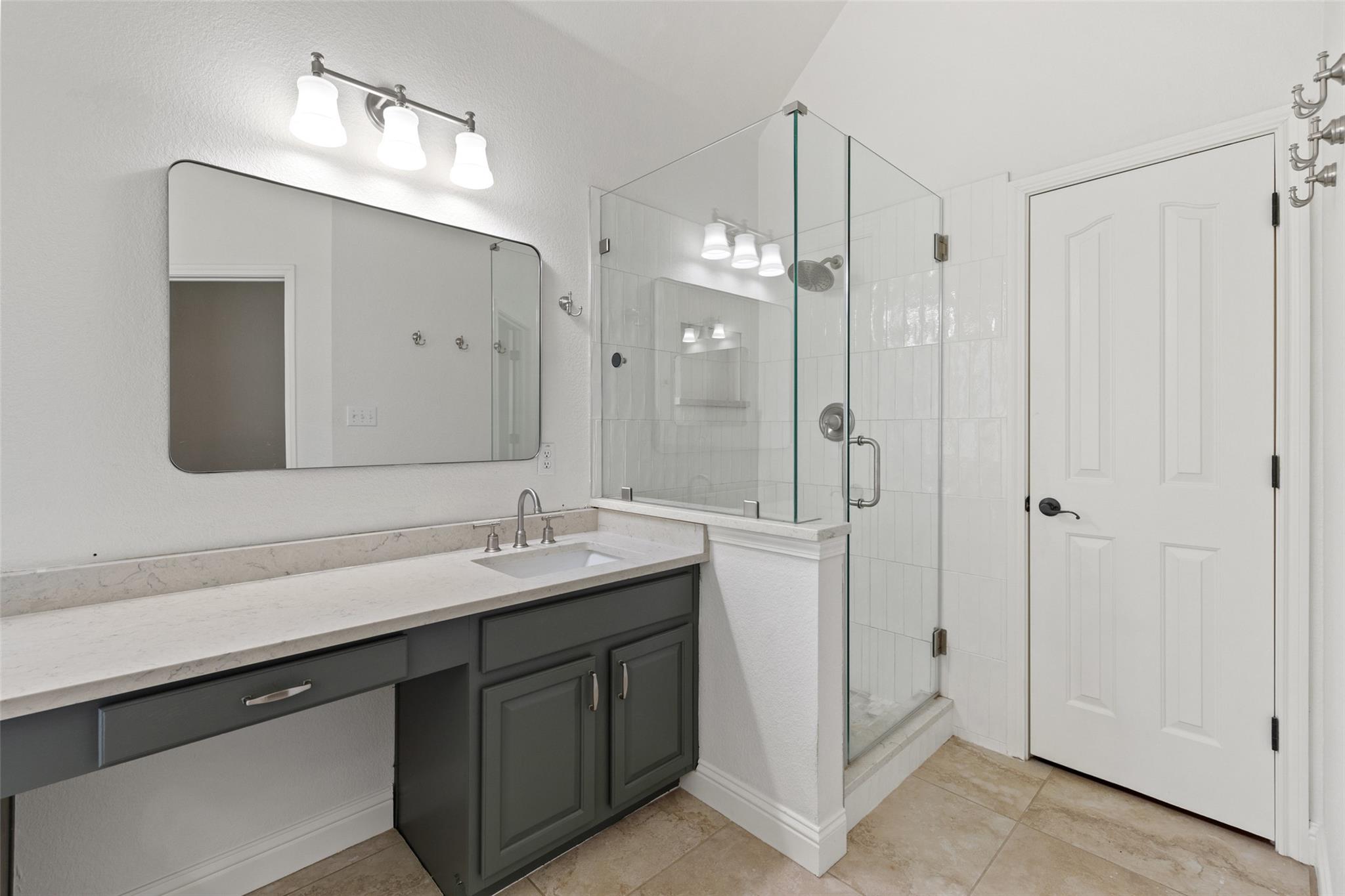 10408 Hansa Dr, Austin, TX 78739