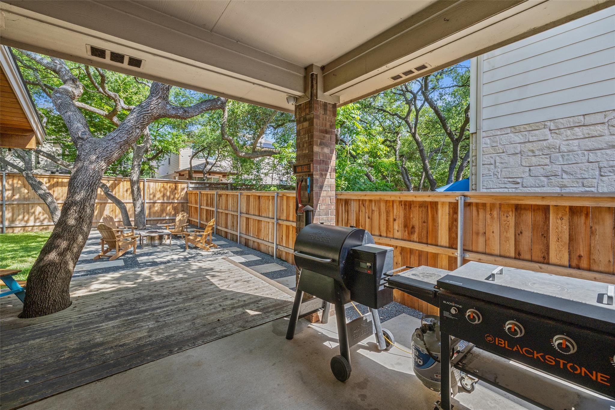 10408 Hansa Dr, Austin, TX 78739