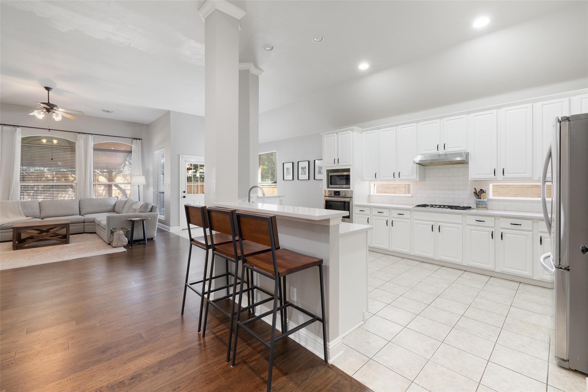 10408 Hansa Dr, Austin, TX 78739