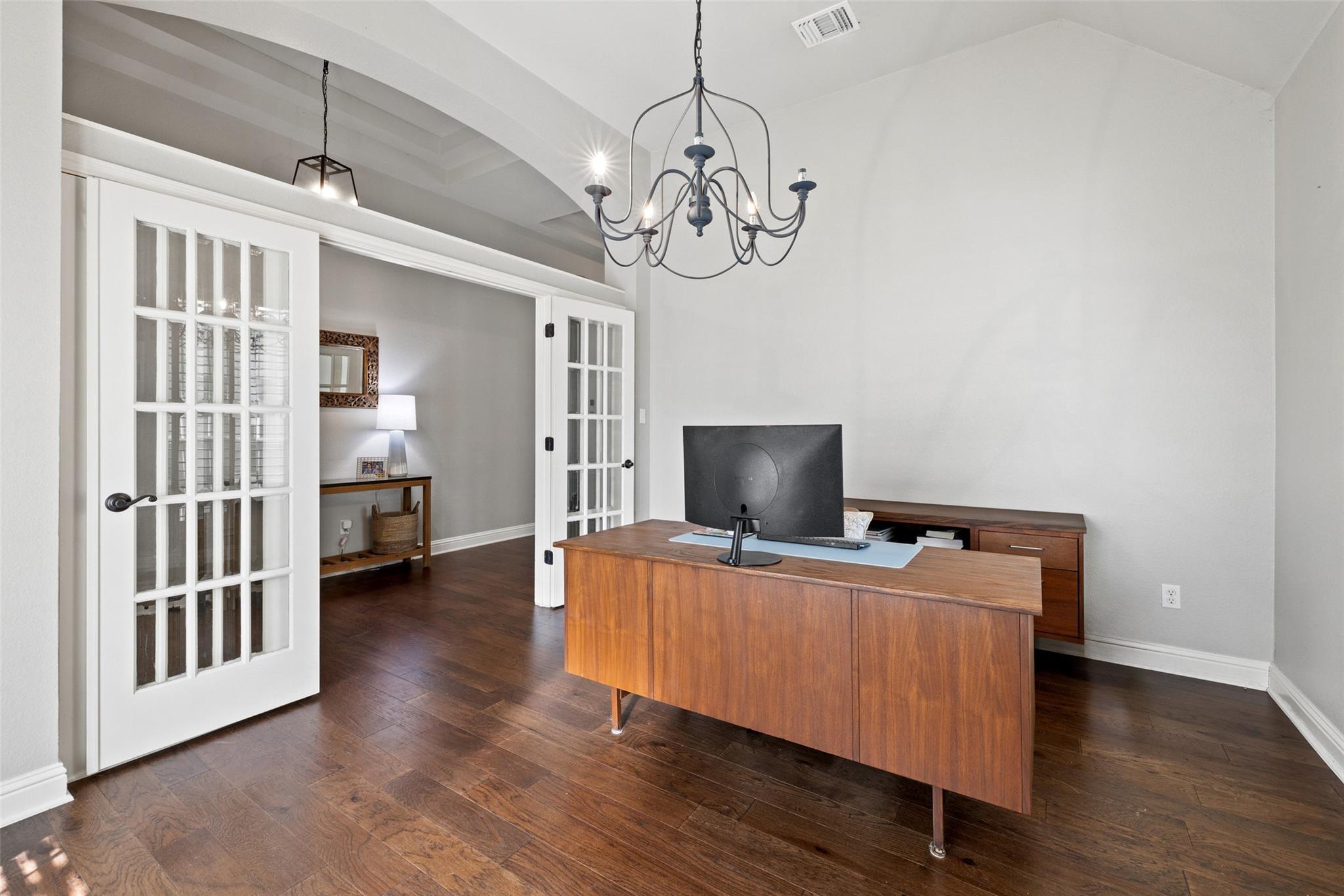 10408 Hansa Dr, Austin, TX 78739