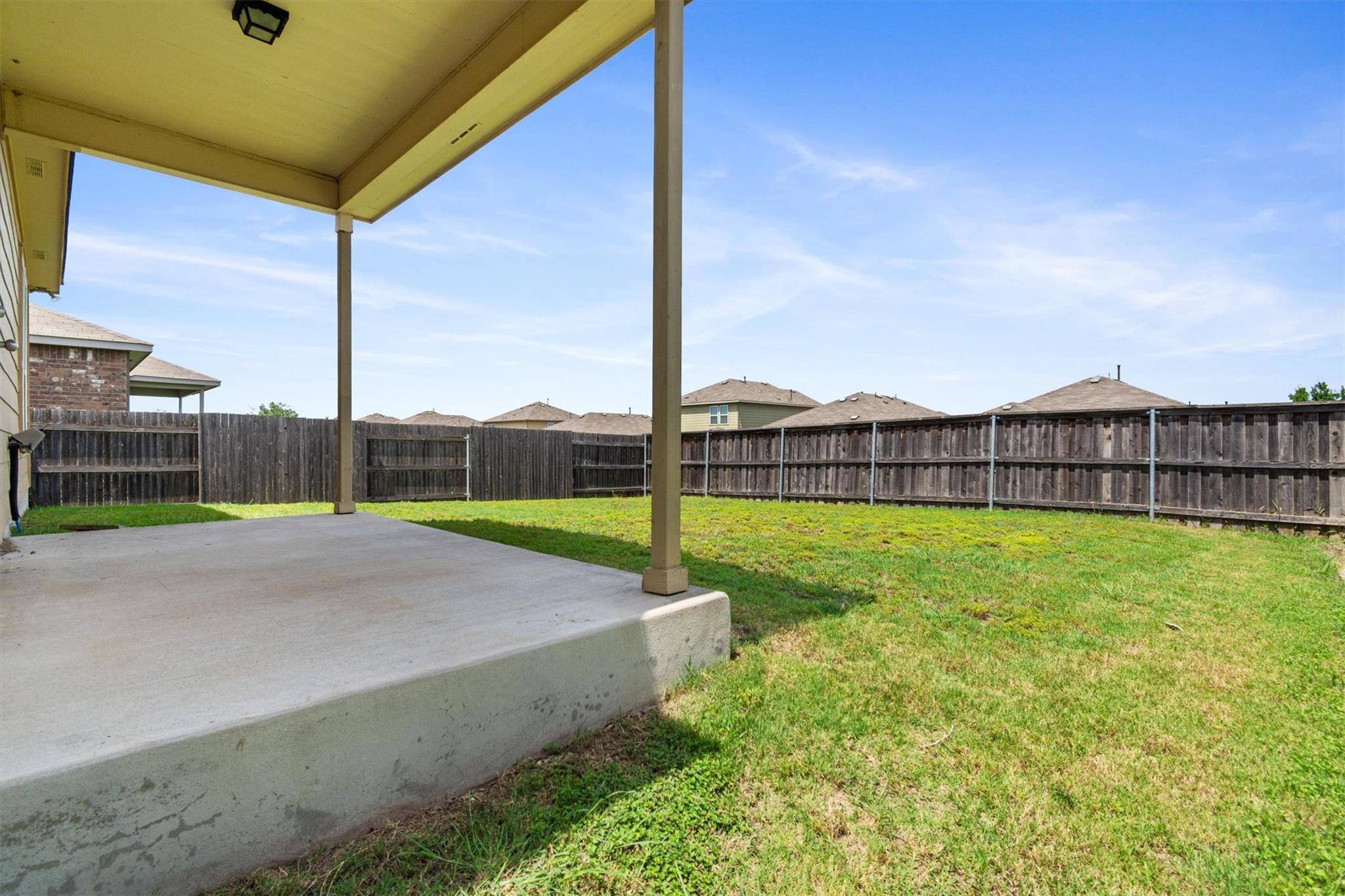 184 Nectar Dr, Buda, TX 78610