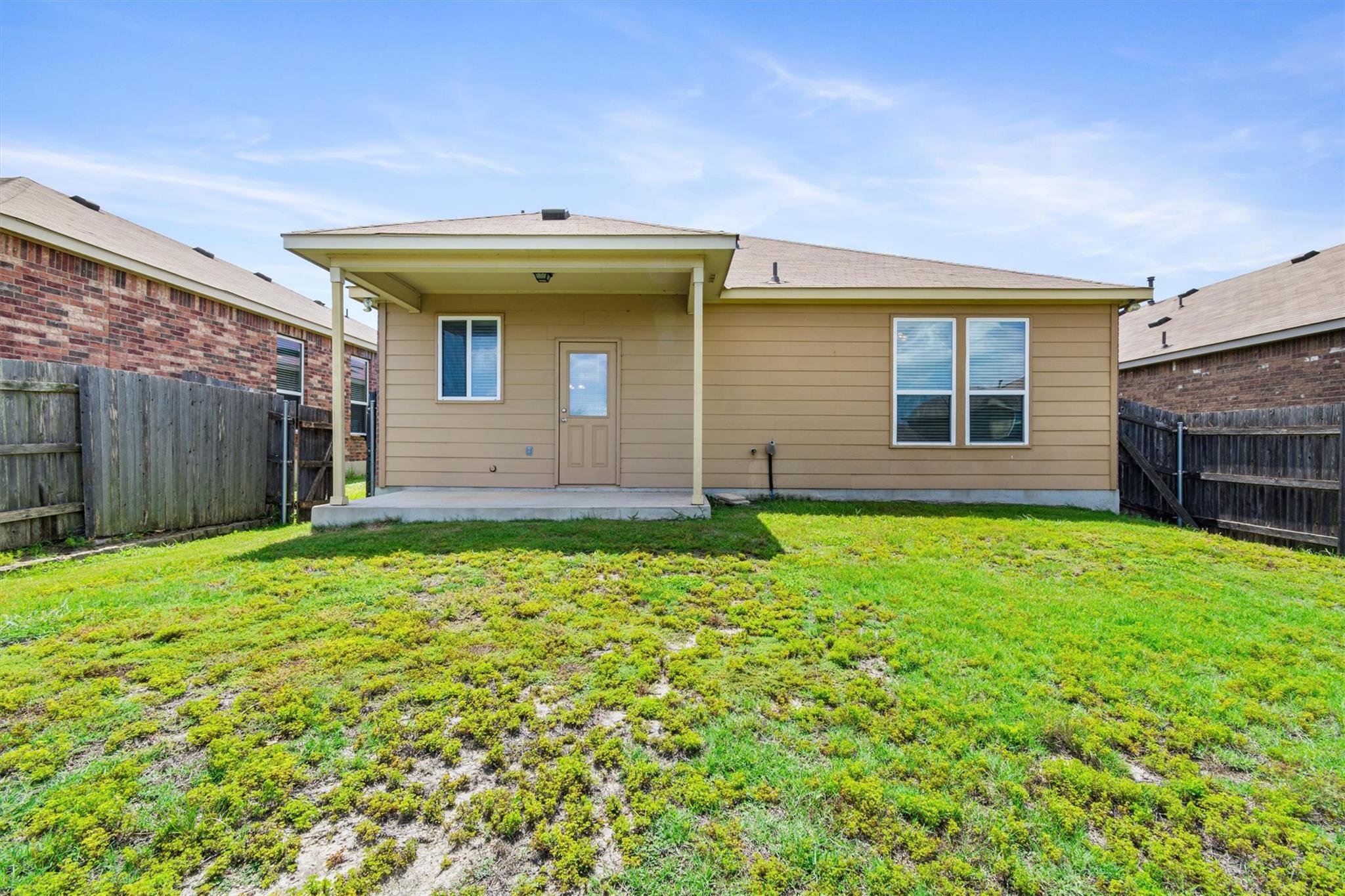 184 Nectar Dr, Buda, TX 78610