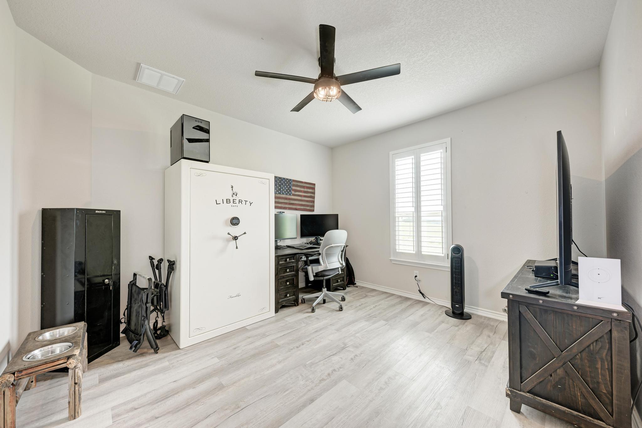 750 County Road 282, Cameron, TX 76520