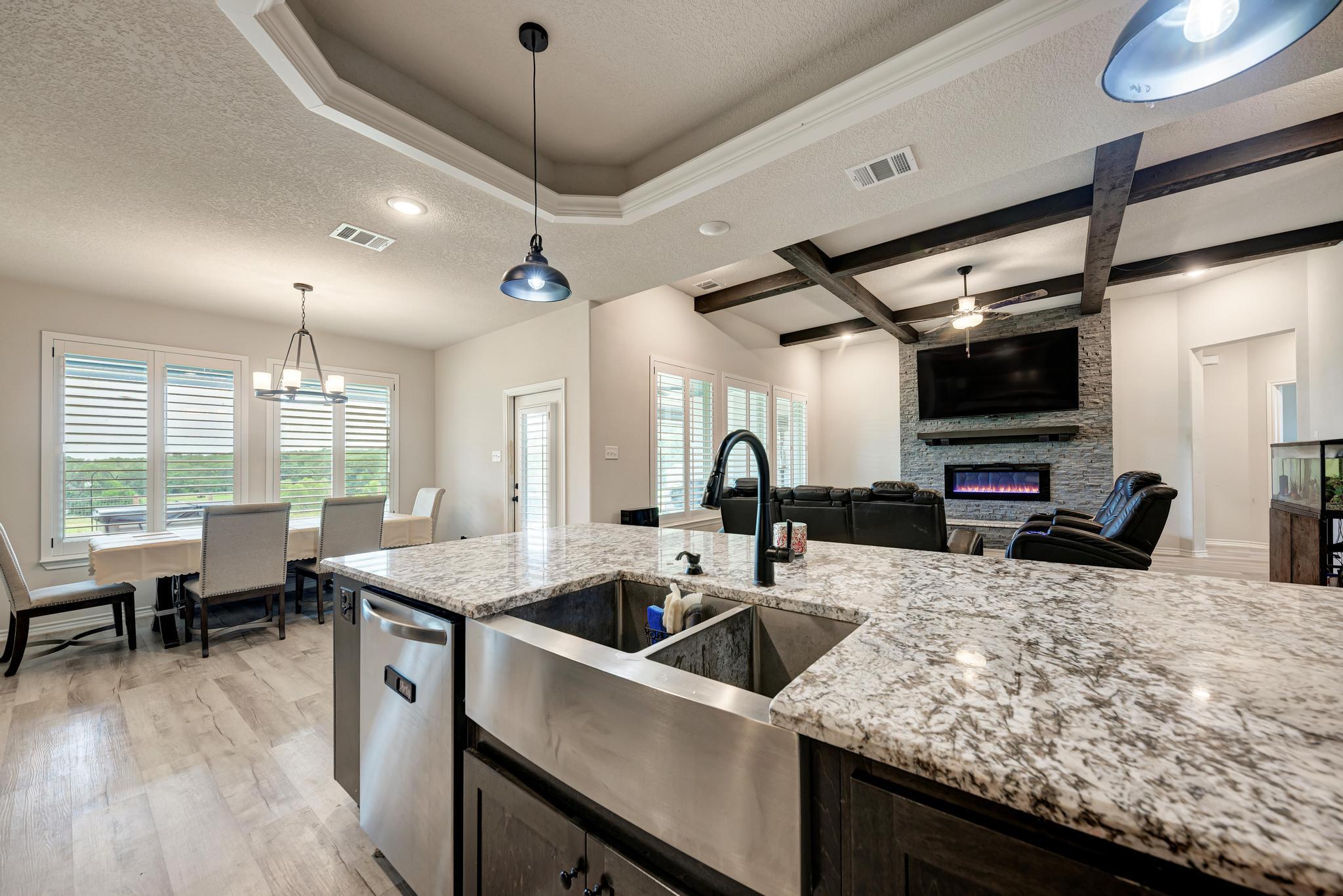 750 County Road 282, Cameron, TX 76520