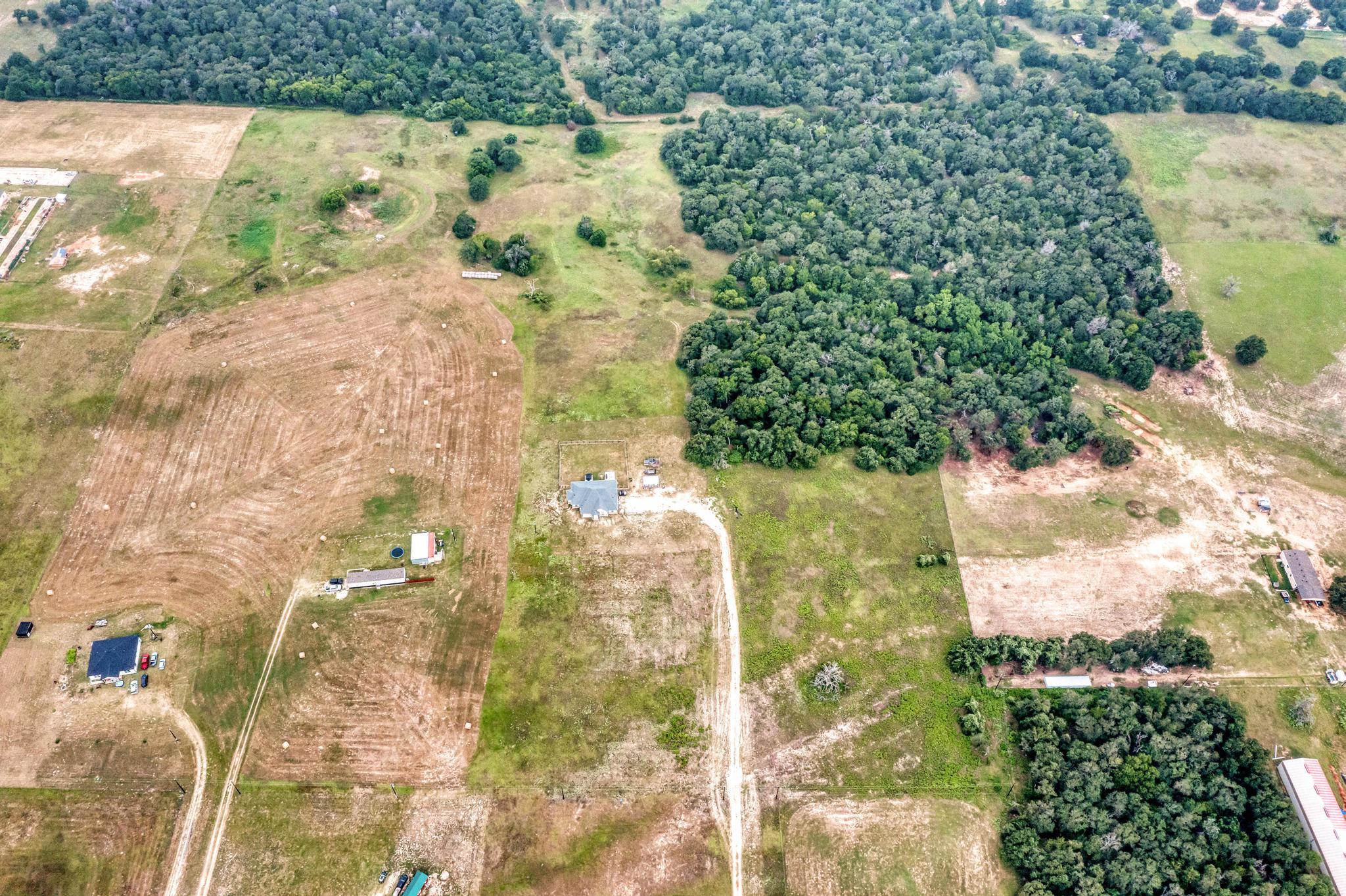 750 County Road 282, Cameron, TX 76520