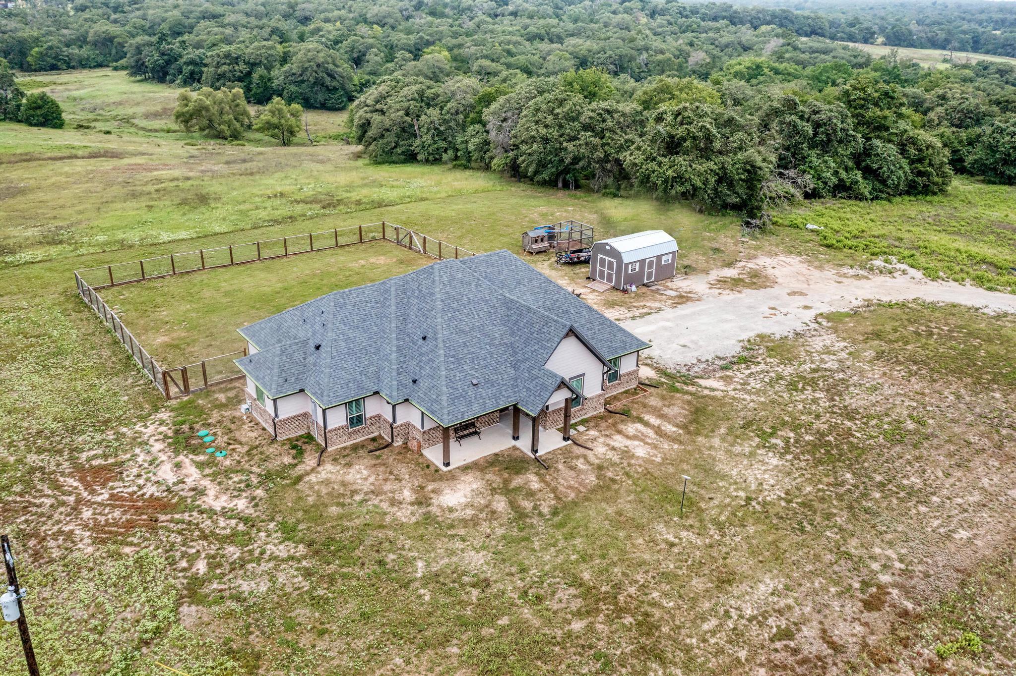 750 County Road 282, Cameron, TX 76520