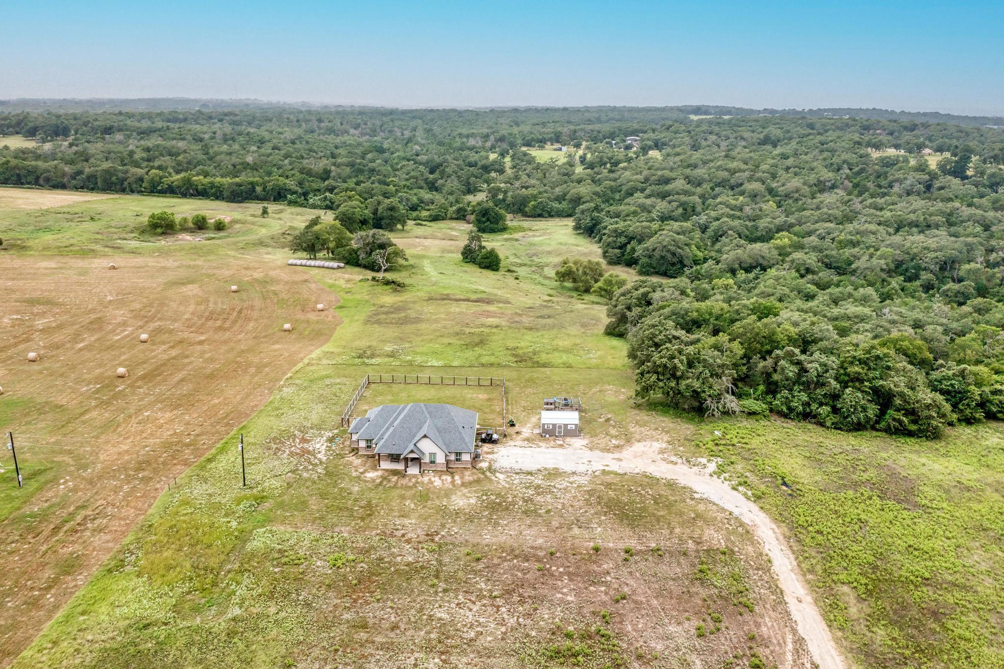 750 County Road 282, Cameron, TX 76520