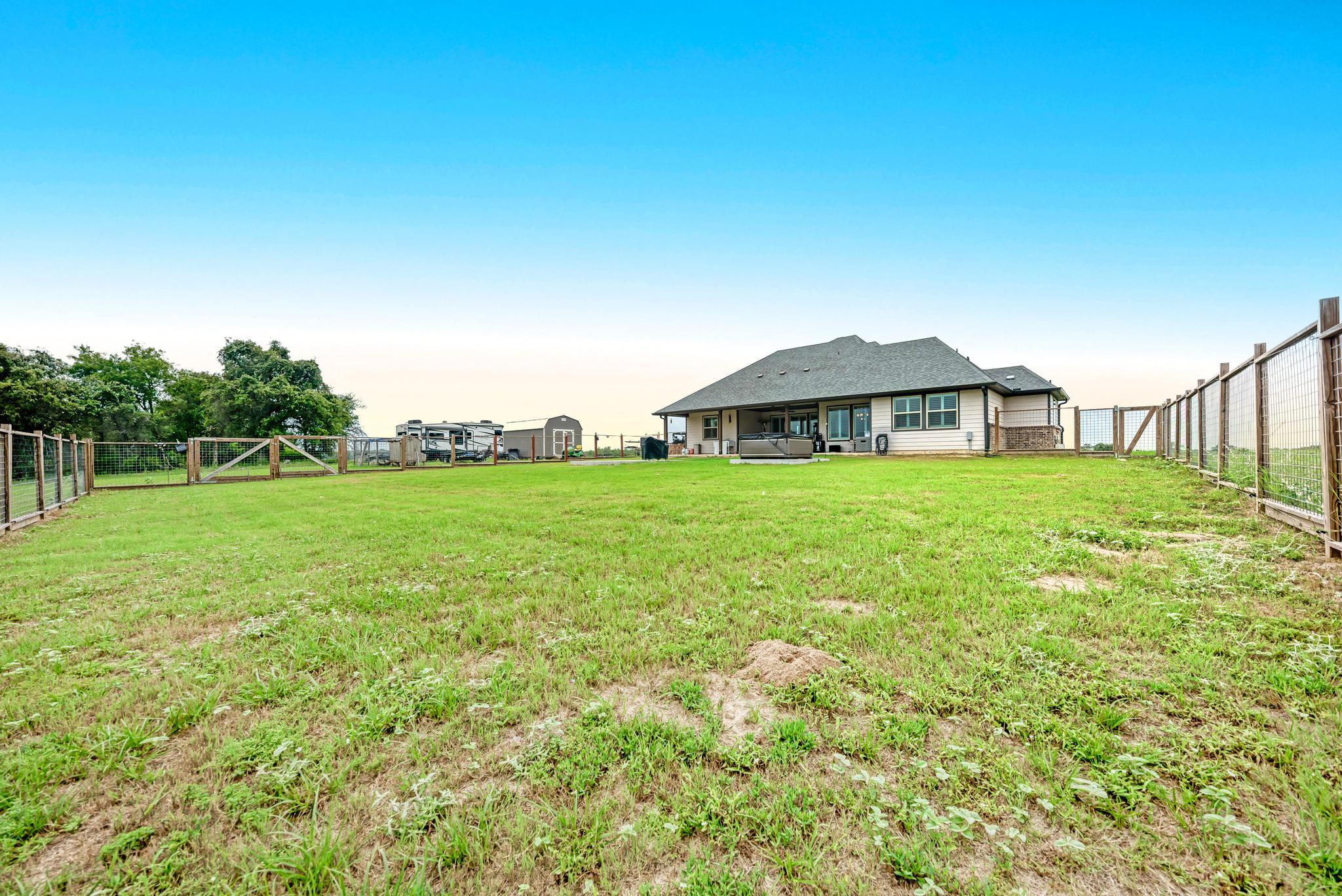 750 County Road 282, Cameron, TX 76520