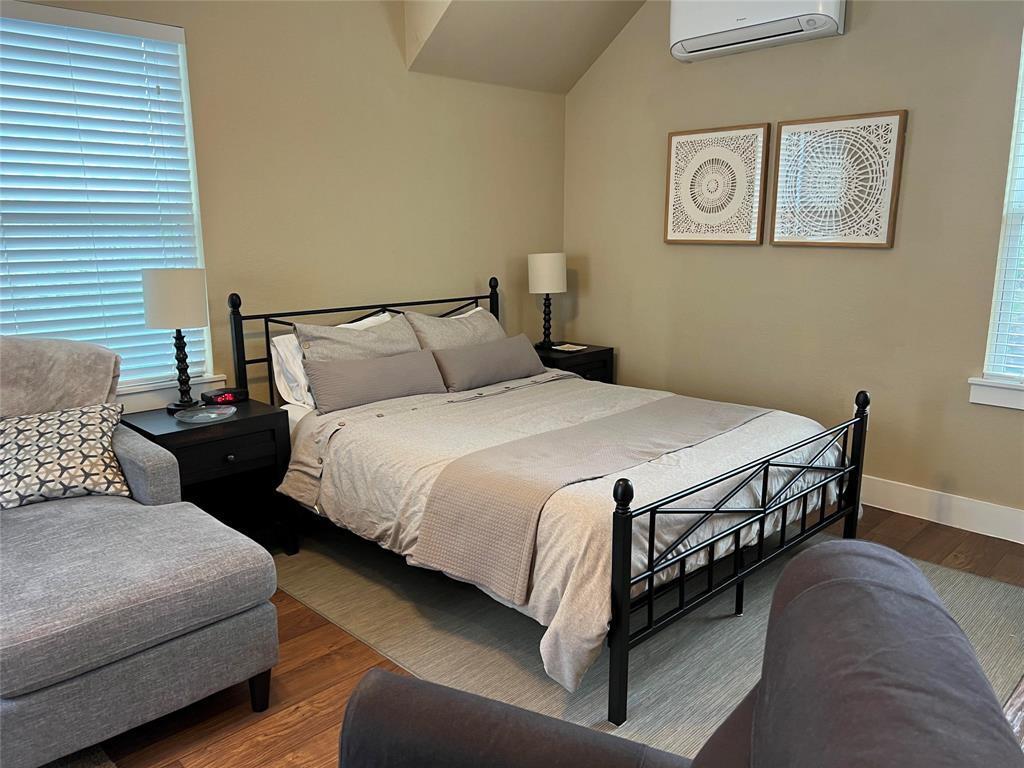 911-B Morrow St # B, Austin, TX 78757