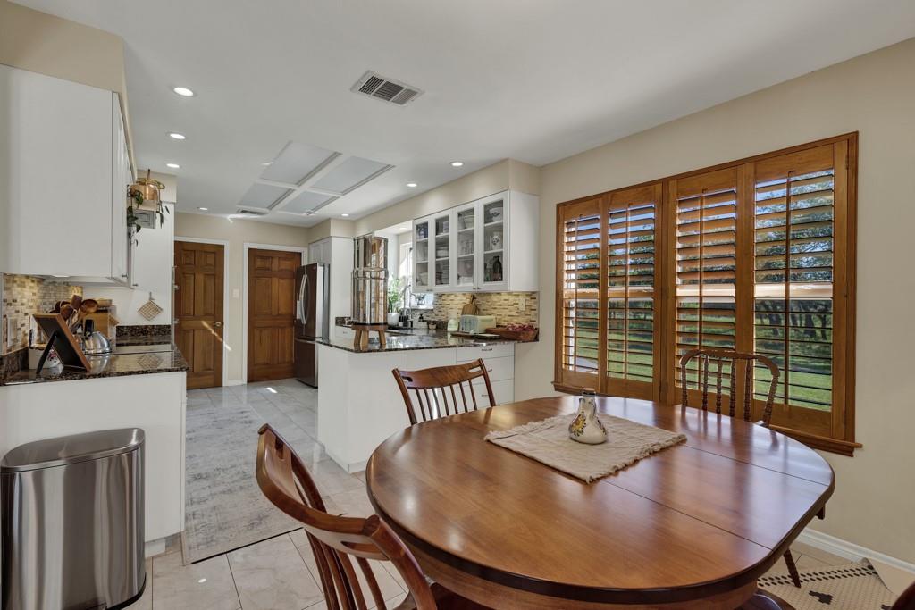 830 Palomino Ln, San Marcos, TX 78666