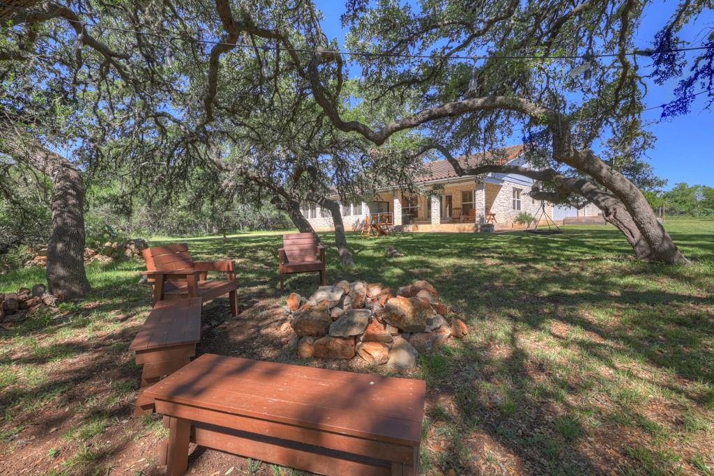 830 Palomino Ln, San Marcos, TX 78666