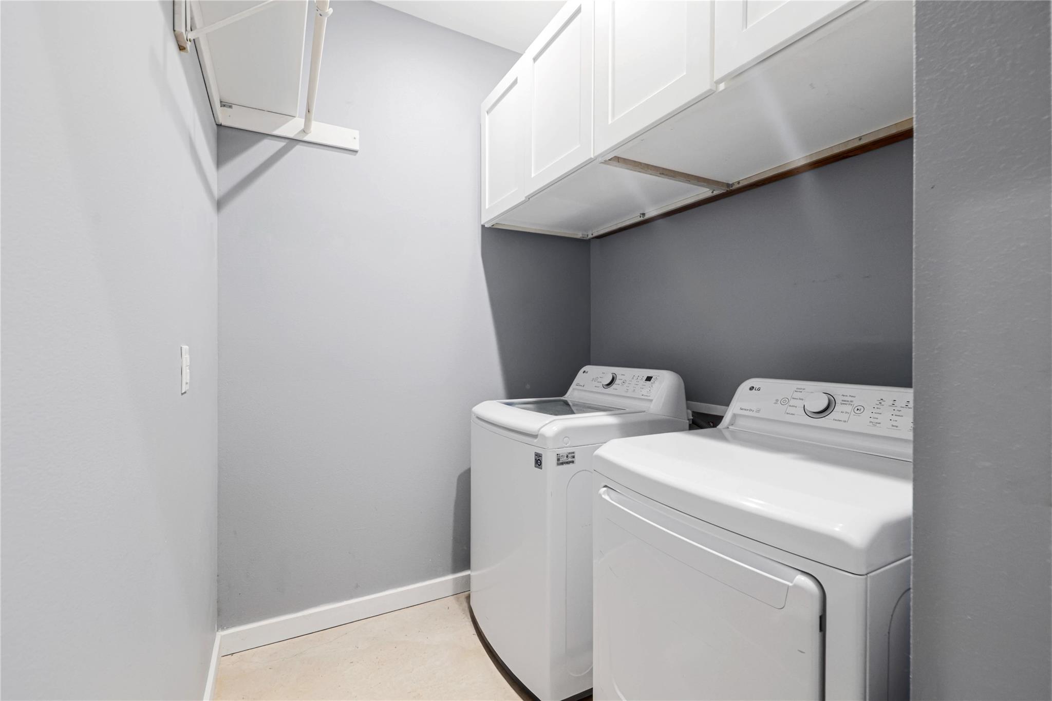 33 Deer Ridge Rd, Wimberley, TX 78676