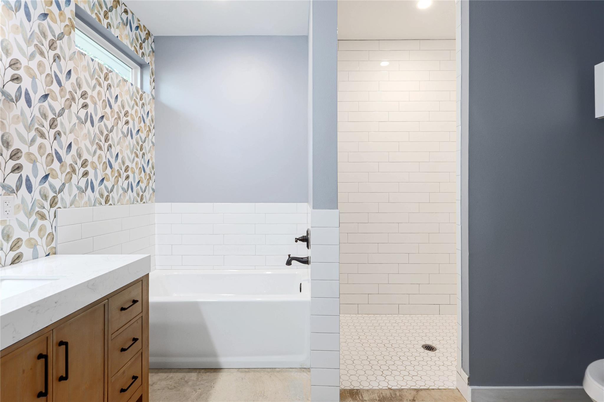 33 Deer Ridge Rd, Wimberley, TX 78676