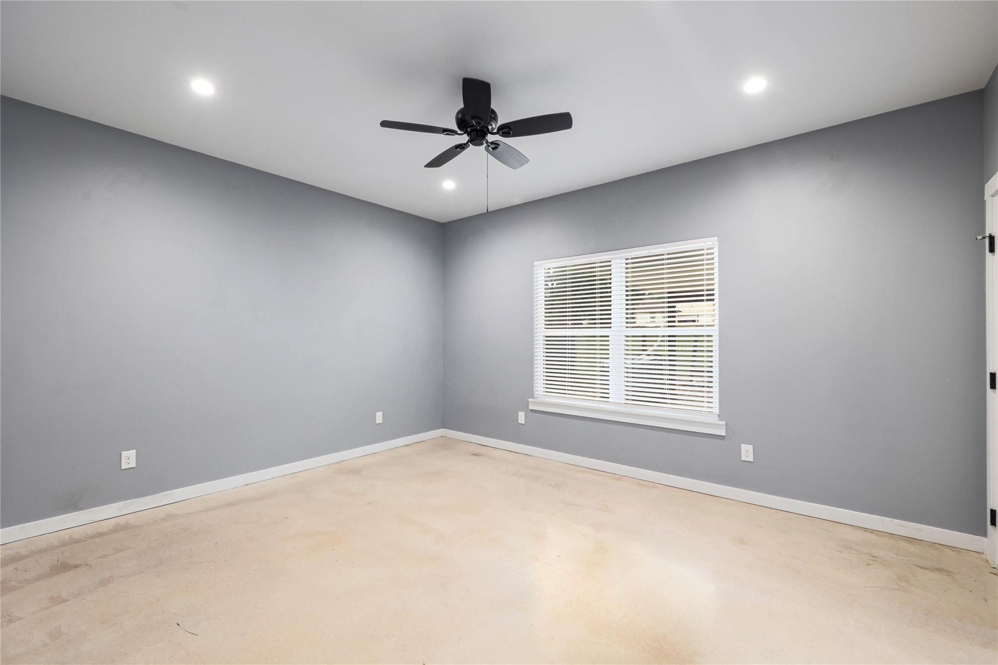 33 Deer Ridge Rd, Wimberley, TX 78676