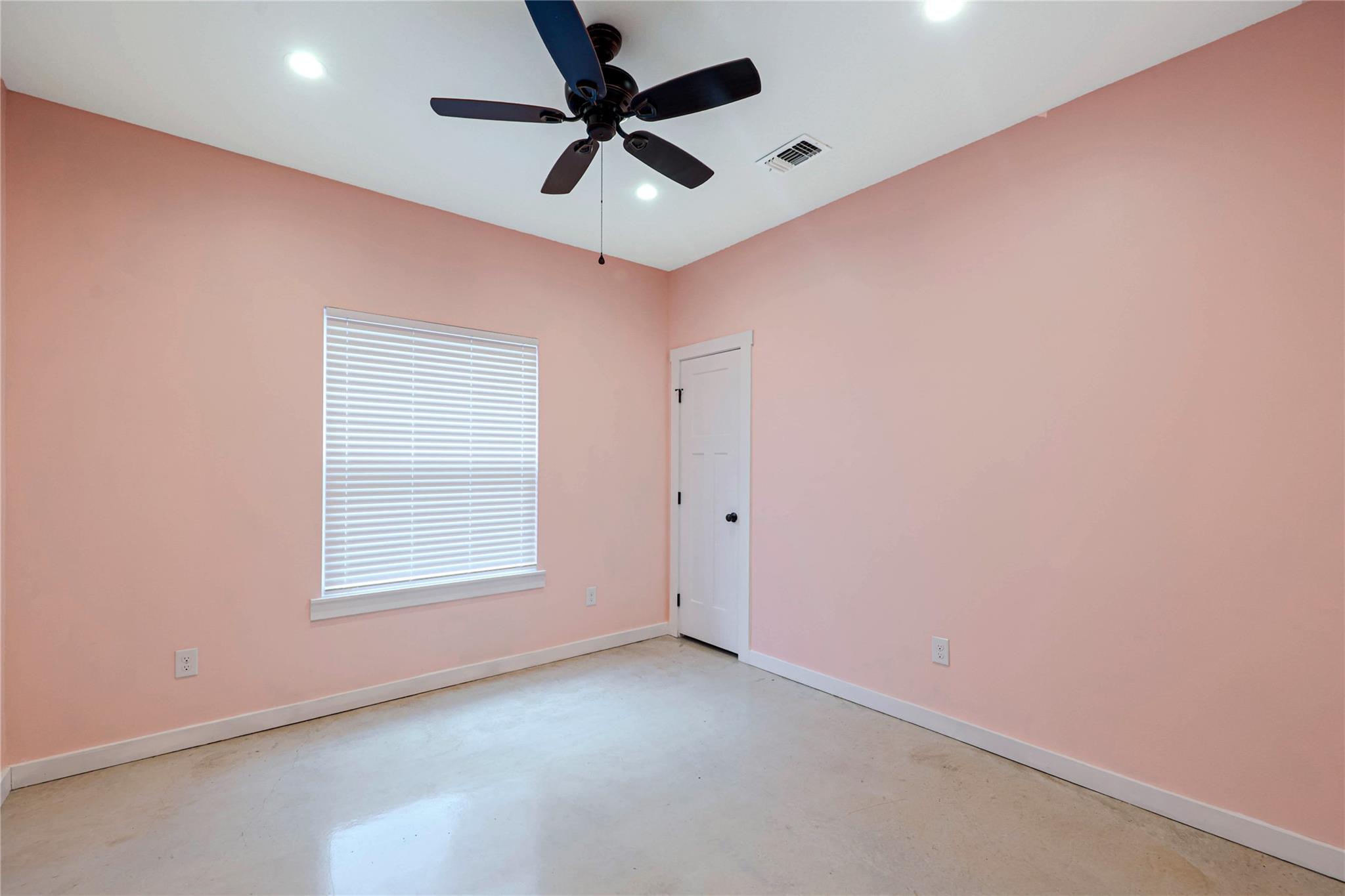 33 Deer Ridge Rd, Wimberley, TX 78676