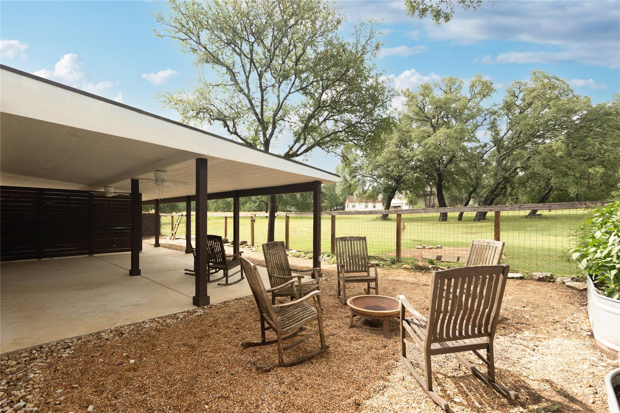 33 Deer Ridge Rd, Wimberley, TX 78676