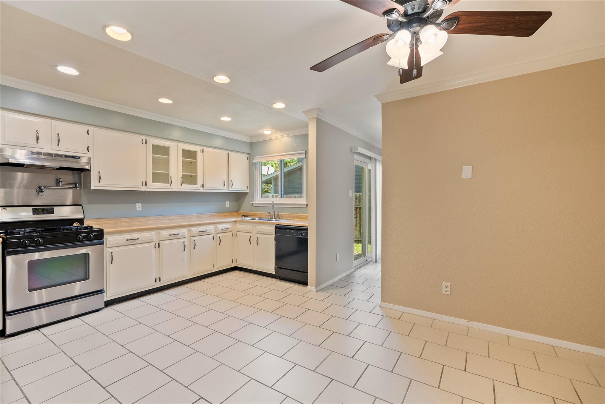 11212 Slippery Elm Trl, Austin, TX 78750