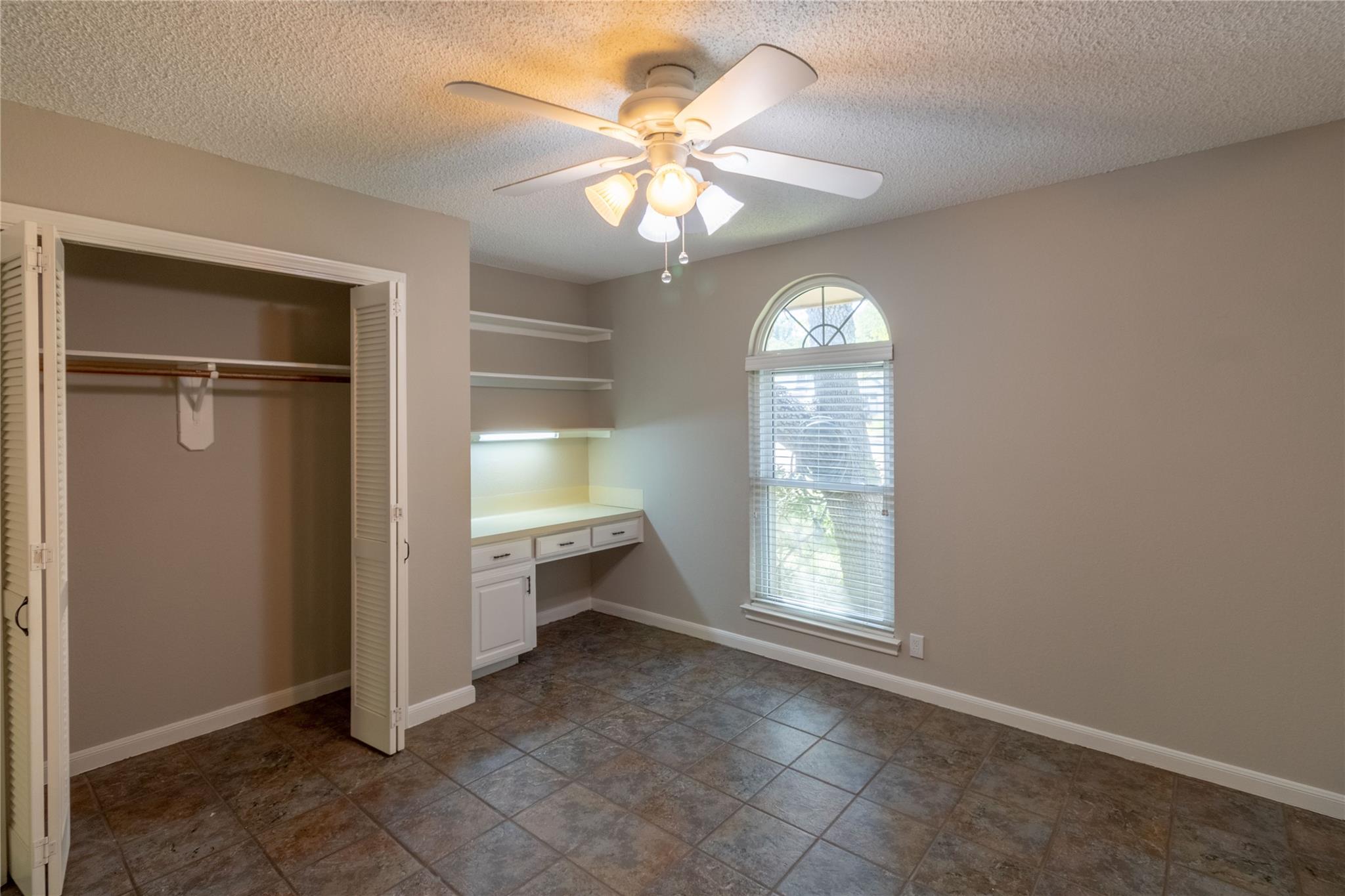 5839 Secrest Dr, Austin, TX 78759