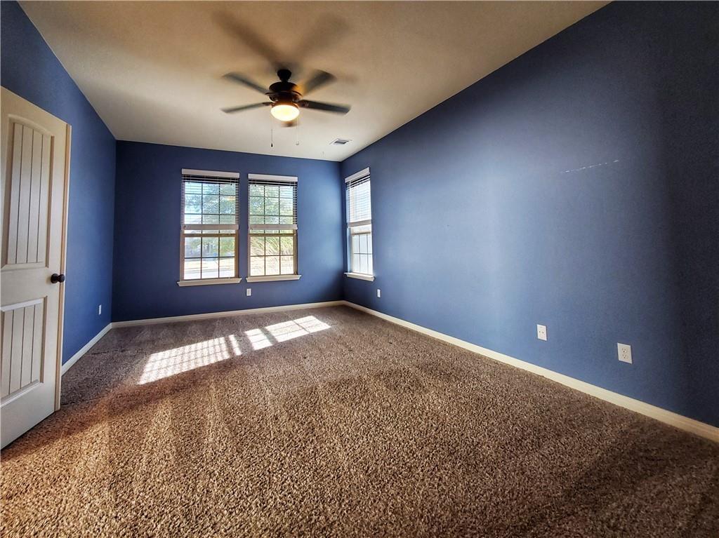 405 S Brook Dr, Leander, TX 78641
