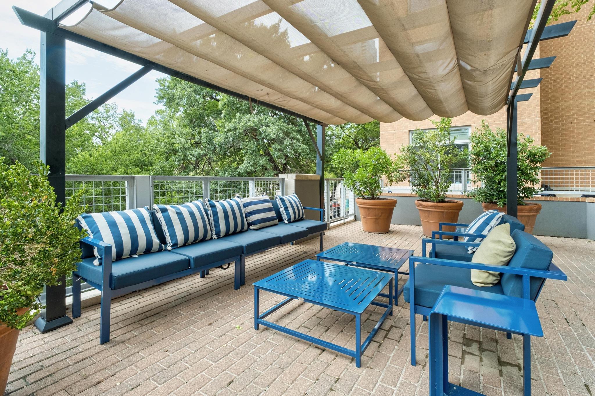 54 Rainey St # 1018, Austin, TX 78701